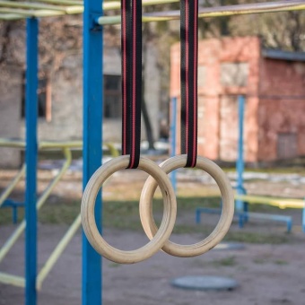 большое фото Гимнастические кольца WORKOUT K2 (30 мм) с усиленными стропами для тренировок дома и на улице